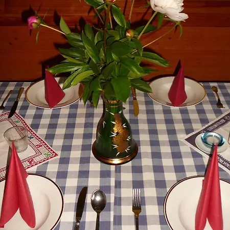 Konukevi Rodinny S Restauraci - Hospudka Na Navsi